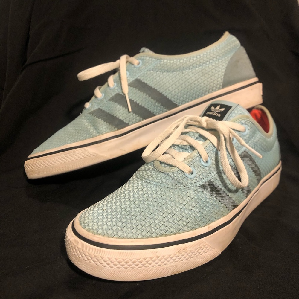 Adidas Adiease skate shoes